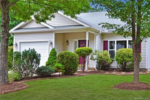 17 Scottish Circle sold home in Skyland Knoll, Asheville, NC