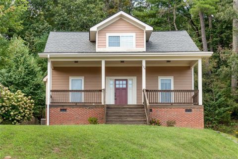 134 Estelle Park Drive sold home in Estelle Park, Asheville, NC