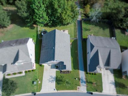 537 Rough Hewn Lane