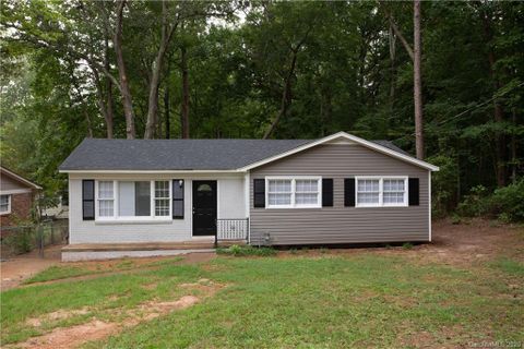 1100 Groves Street sold home in Northwoods, Kings Mountain, NC