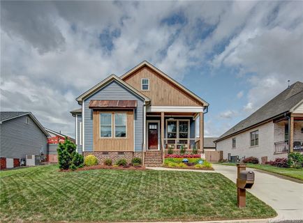 112 Bryant Street sold home in Downtown, Belmont, NC