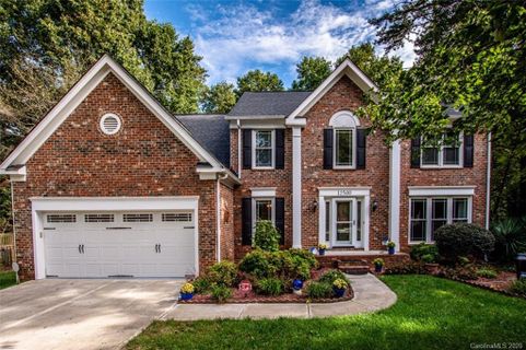 Previously sold for $356,000