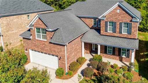 2713 Twinberry Lane