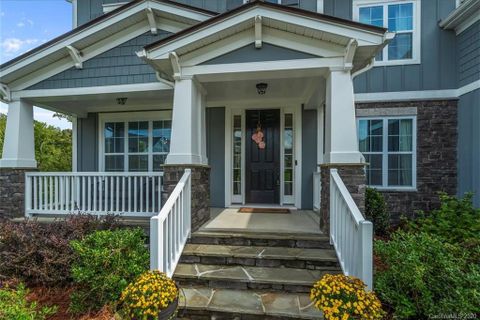 414 Hampton Trail Drive