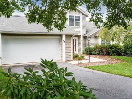 38 Cedarcliff Circle
