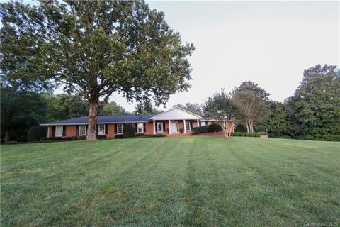 3029 River Road