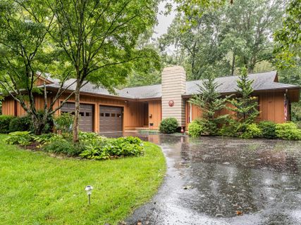 87 S Black Oak Drive sold home in The Forest, Asheville, NC