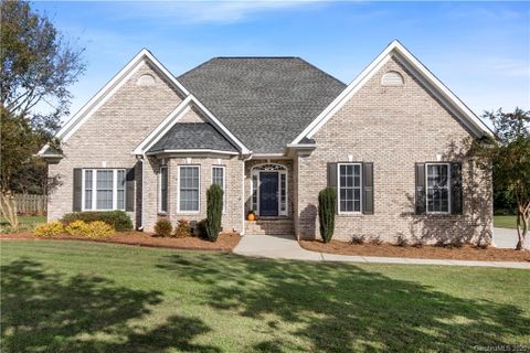 320 Home Court sold home in Homewood, Rock Hill, SC
