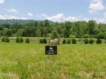 37 Walnut Valley Parkway 11