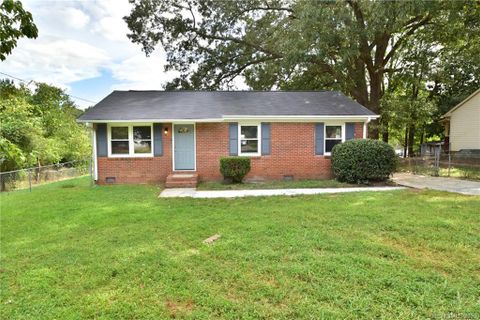 2832 Meade Avenue sold home in Crawford Heights, Gastonia, NC