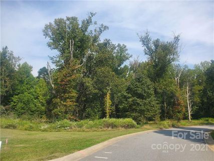 111 Long Meadows Drive sold home in Long Meadows at Oak Grove, Kings Mountain, NC