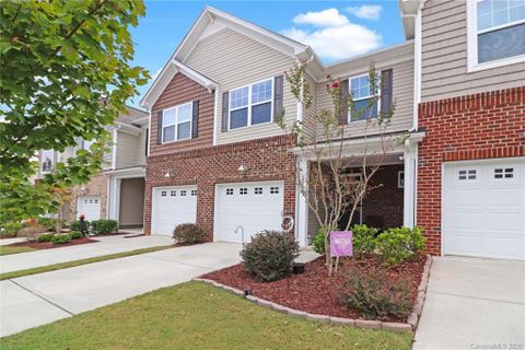 3317 Yarmouth Lane