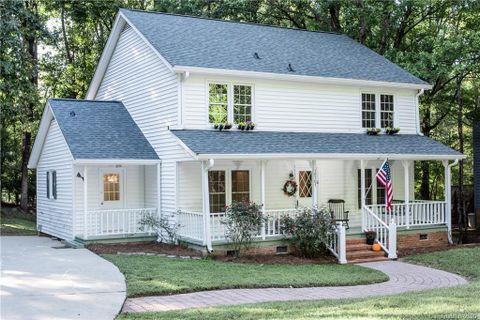 10707 Painted Tree Road