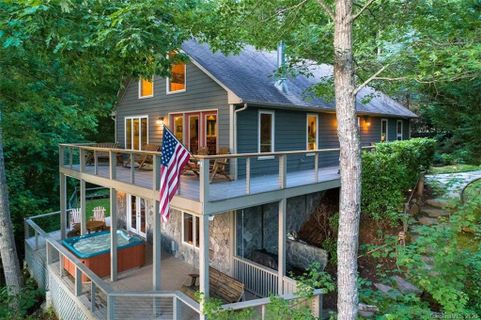 136 Dars Lane sold home in Cedar Shores, Tuckasegee, NC