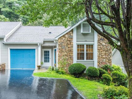 152 Laurel Park Place