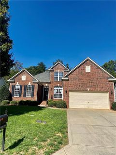 523 Veloce Trail