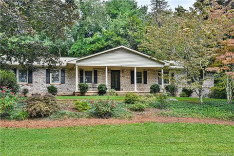 14 Ballantree Drive