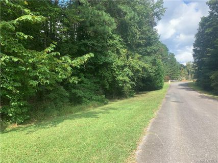 00 Lakeshore Drive 35 sold home in Cherry Hills, Chester, SC