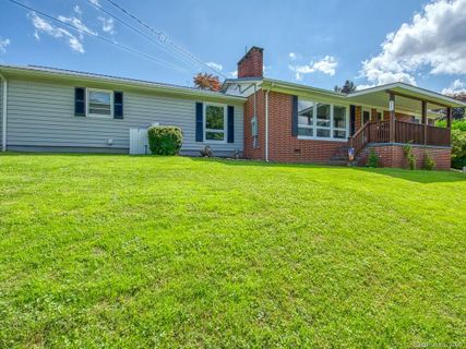 565 Ivy Hill Drive