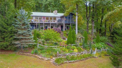 416 Witch Hazel Drive sold home in Witch Hazel Ridge, Little Switzerland, NC