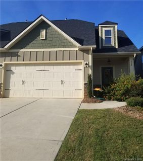 119 Canter Lane