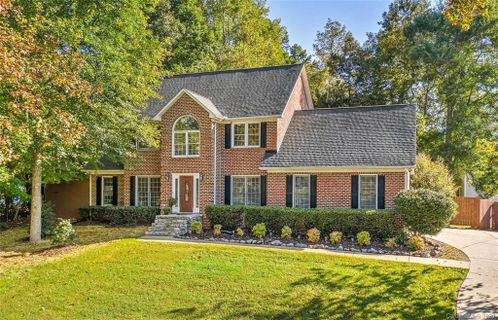 13101 Willow Breeze Lane
