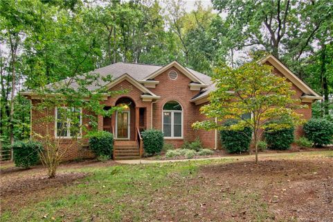 6116 Palomino Ridge sold home in Providence Woods South, Matthews, NC