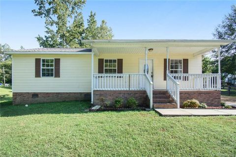 305 Clayton Street sold home in Cherry, Cherryville, NC