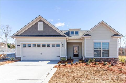 1635 Carolina Orchards Boulevard 679