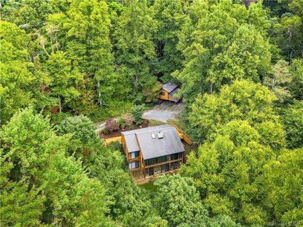 25 Indian Trail 3 sold home in Indian Falls Estates, Asheville, NC