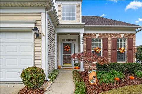8535 Darcy Hopkins Drive sold home in Auburn Place, Charlotte, NC