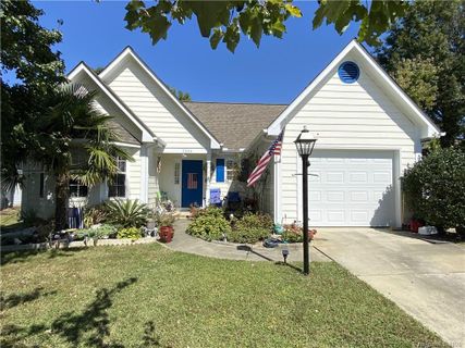5004 Morning Dew Lane