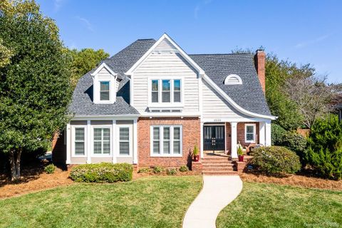 1242 Lochshire Lane