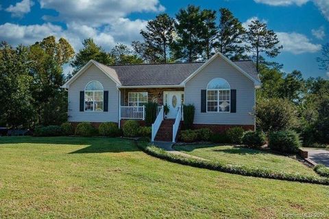 9081 Mccray Farms Drive