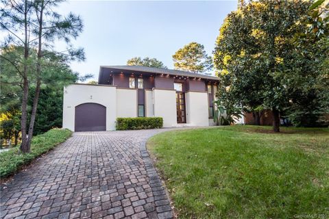 5319 Lansing Drive