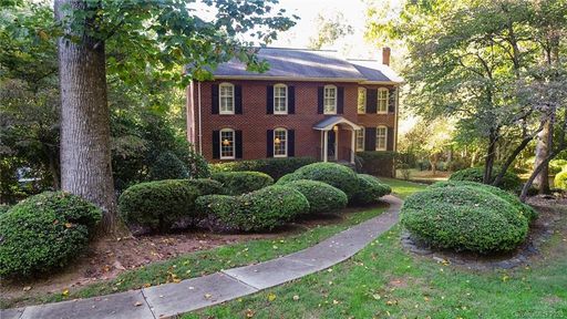 107 Parkland Street sold home in Highland Park, Morganton, NC