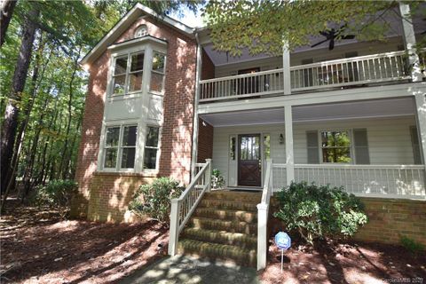 5712 Lake Providence Lane
