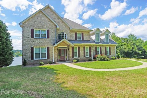 55 Peninsula Lane sold home in Iswa Point, Taylorsville, NC