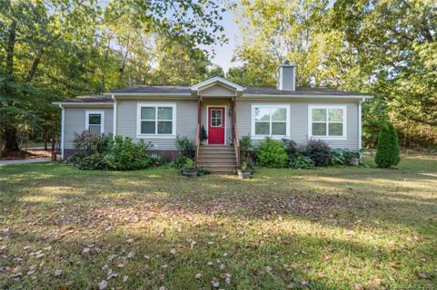 201 Winding Trail 11 sold home in Oakridge Acres, Stanley, NC