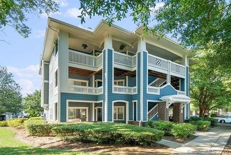 2209 Sumner Green Avenue O