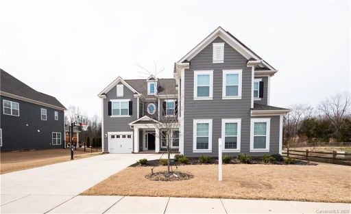 2682 Red Maple Lane