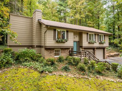 2 Muirfield Drive sold home in Muirfield, Arden, NC