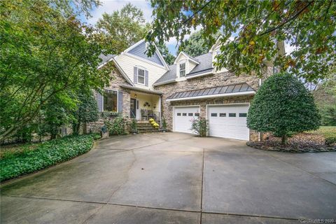 148 Shavender Drive