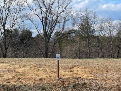 232 Westridge Farm Road 16