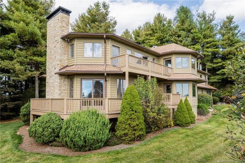 26 Peach Knob Drive