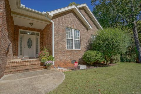 3505 Cambridge Place