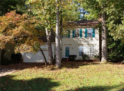 104 Creekside Drive
