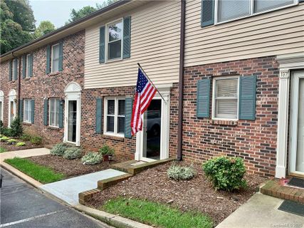 1330 5th Street 196