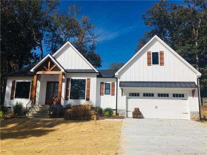 93 Walnut Cove Lane