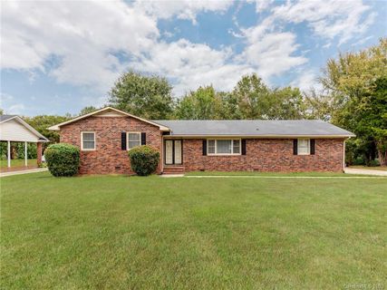 10128 Mount Holly Road
